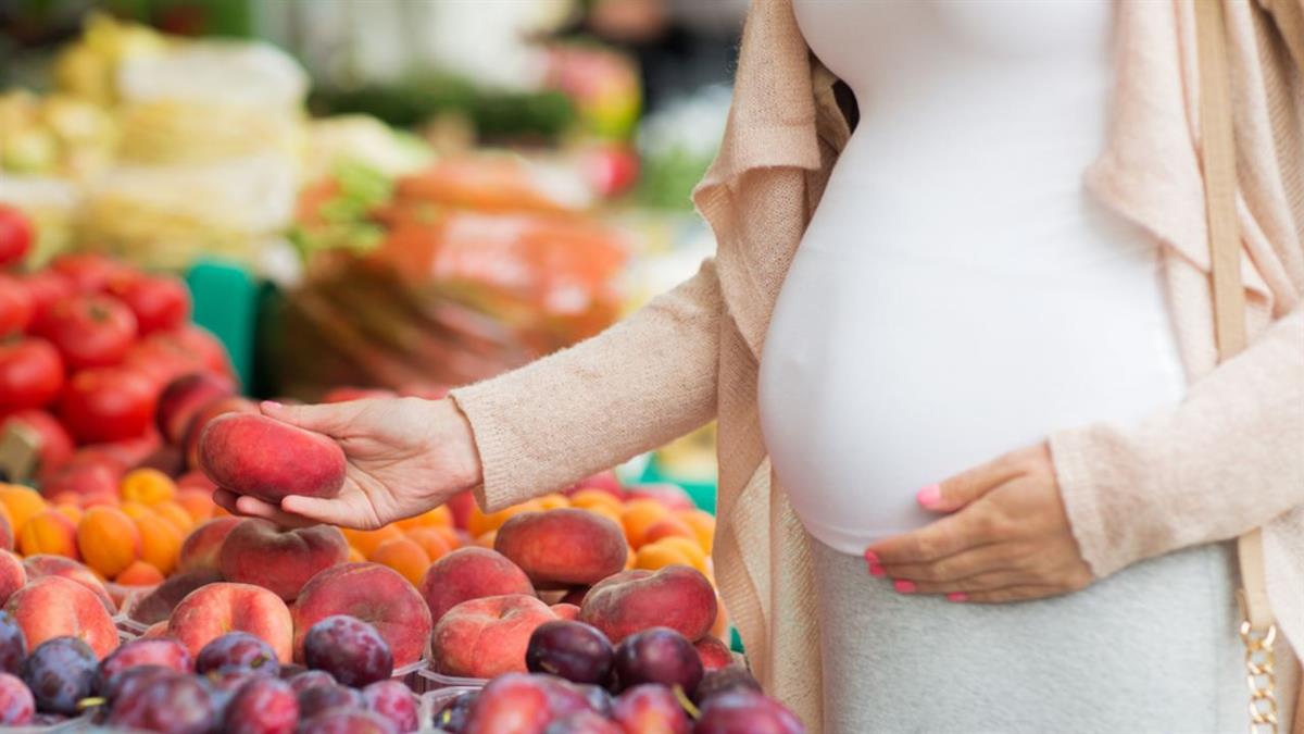 ارتباط بین رژیم غذایی مادران در دوران بارداری و اختلال کم‌توجهی بیش‌فعالی 